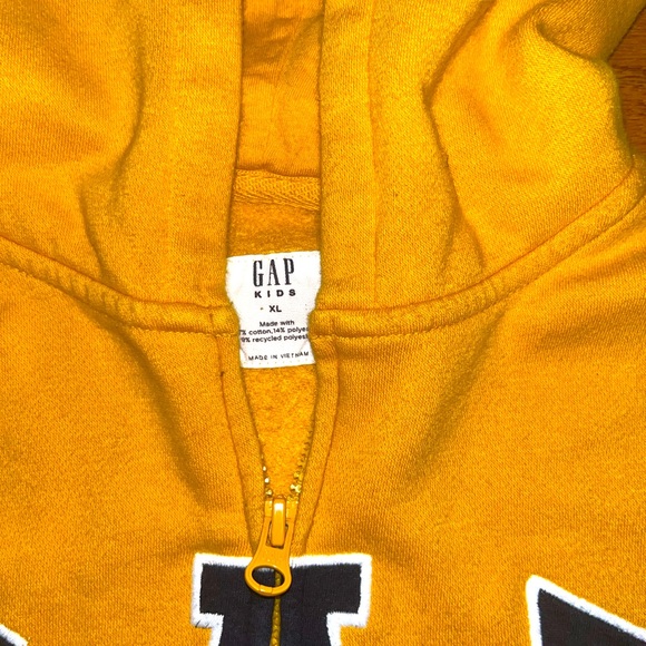 Boys XL GAP SWEATSUIT SET - Picture 2 of 4